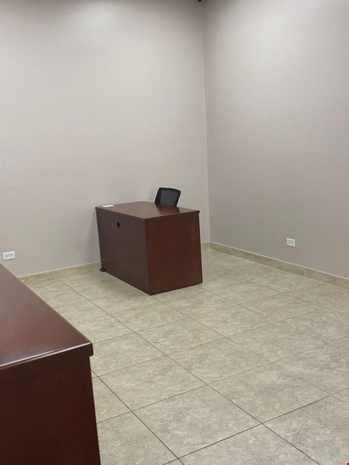 Industrial For Sale 300 W Fay Avenue In Addison Point2